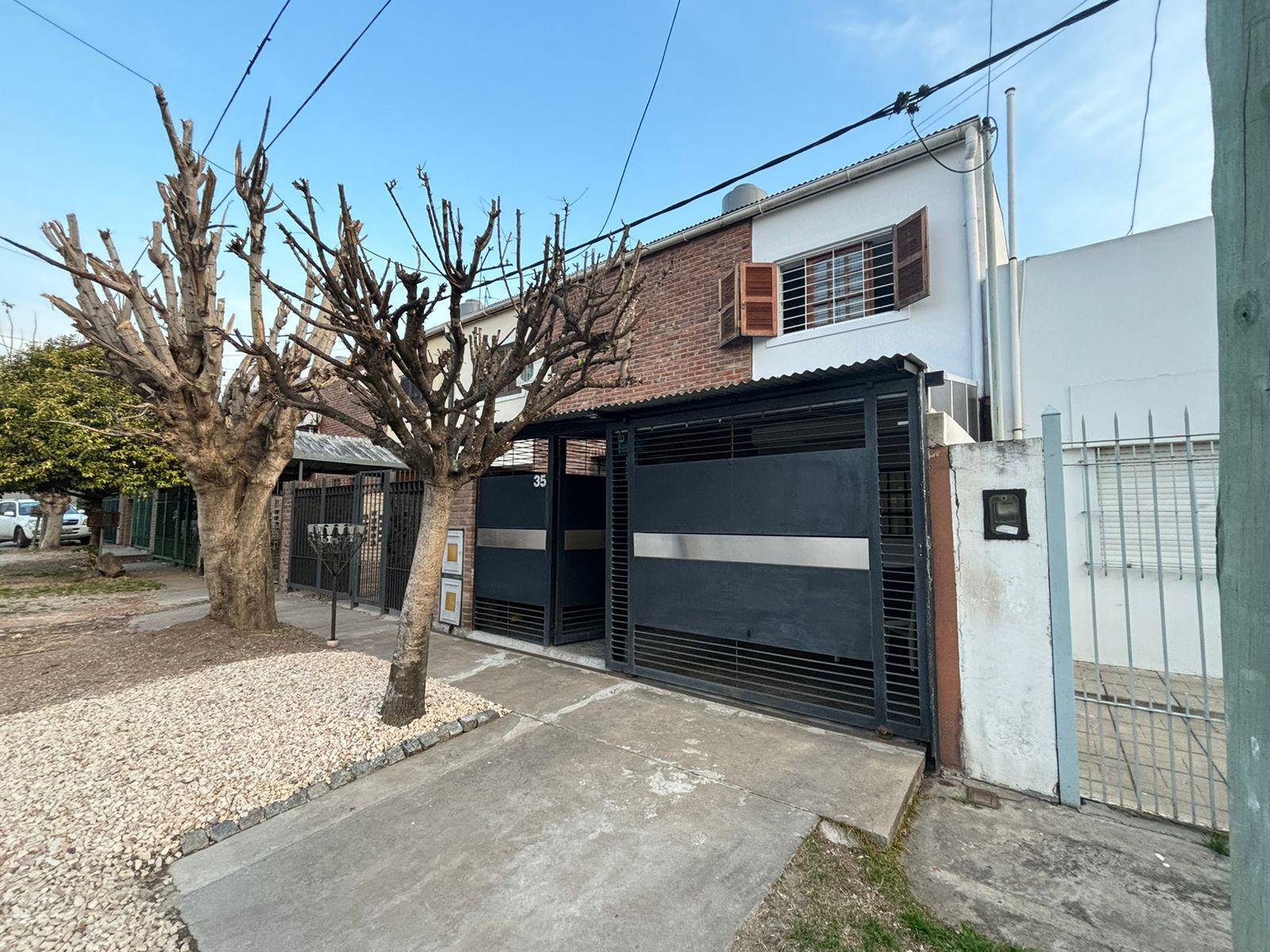 #5174217 | Venta | Casa | La Plata (Estudio Yacoub)