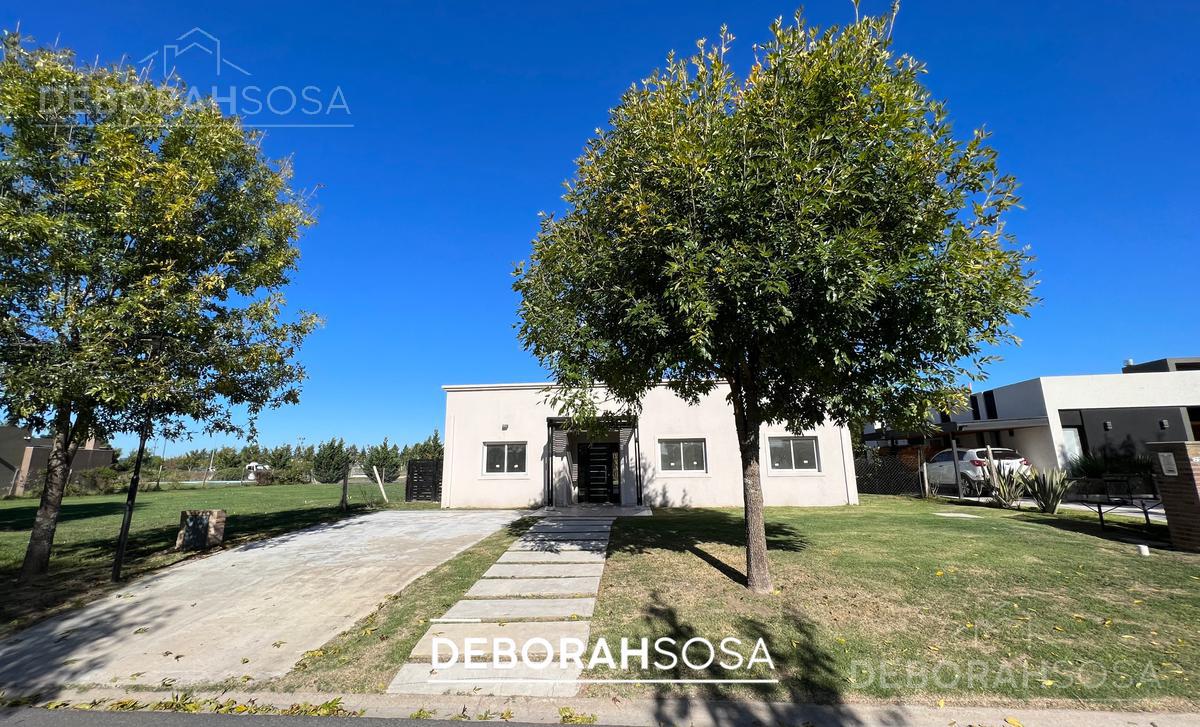 #3912037 | Venta | Casa | El Canton (Deborah Sosa)