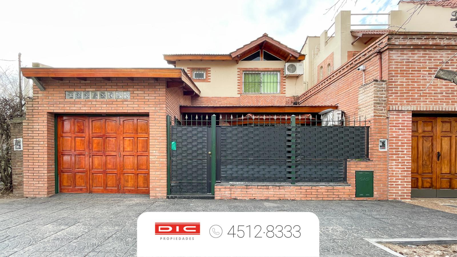 #4384377 | Venta | Casa | Carapachay (Dic Propiedades)