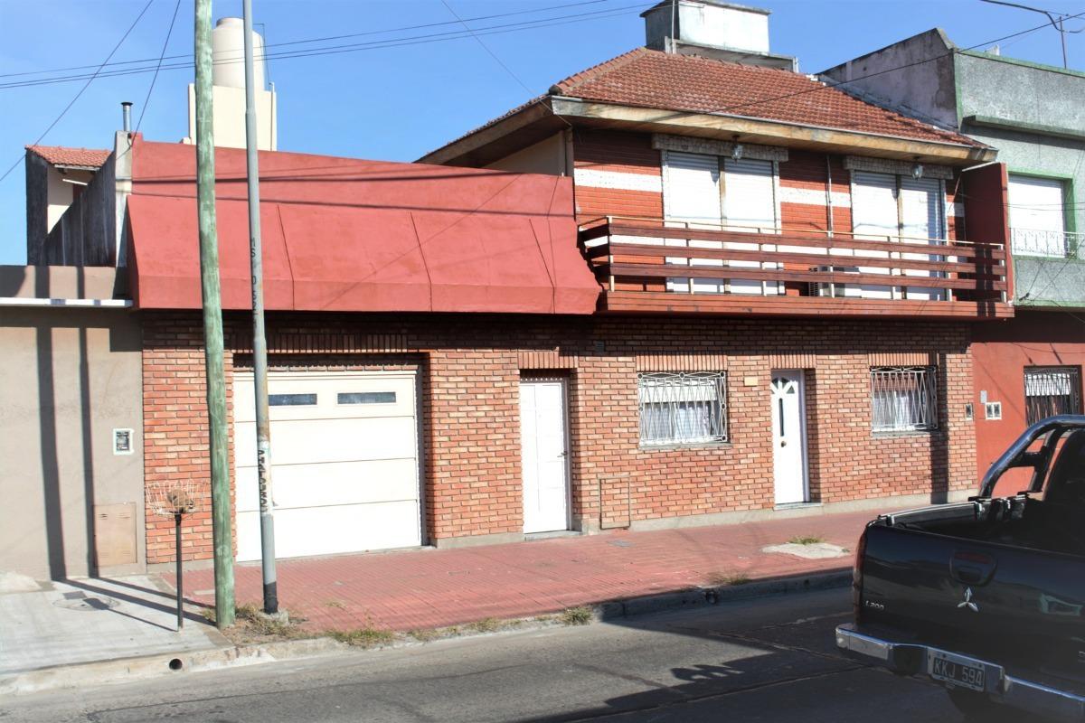 #3553697 | Venta | Casa | Villa Ballester (Estudio Yacoub)