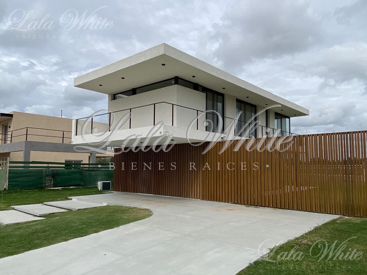 #5031359 | Venta | Casa | Canning (Lala White)