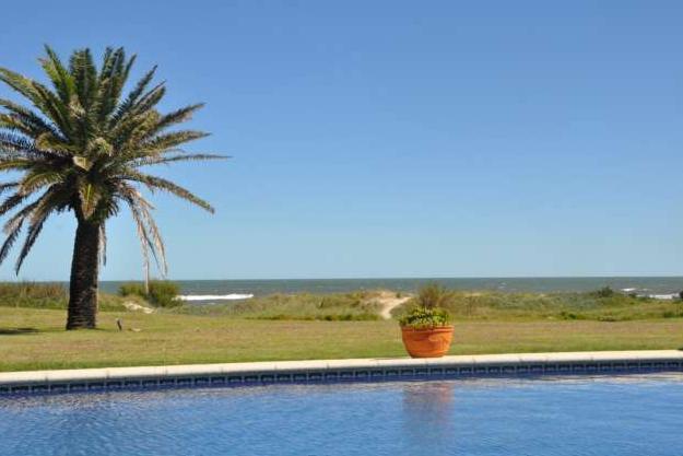 #4014210 | Venta | Casa | Punta Ballena (Kuste House Hunting)