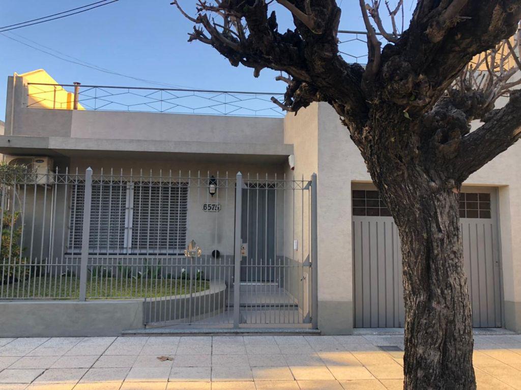 #2171628 | Venta | Casa | Wilde (Novoa Inmo)