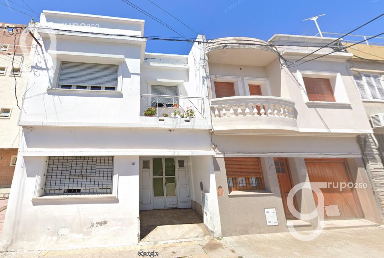 #4987378 | Venta | Casa | Centro (G250 Propiedades)