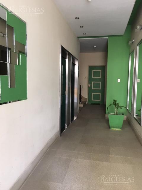 #656125 | Venta | Casa | Remedios De Escalada (Puente Propiedades)