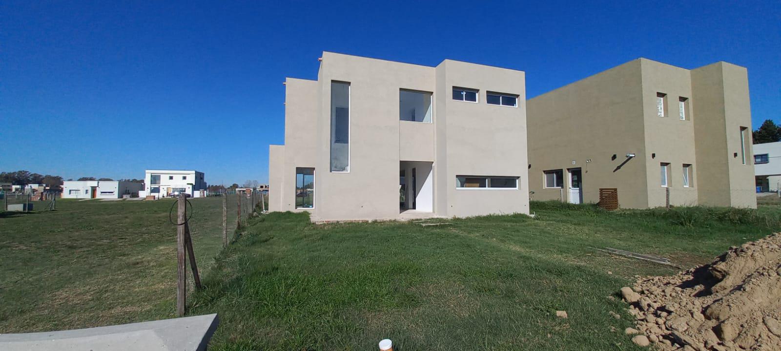 #4941514 | Venta | Casa | Santa Lucía (MONSALVO PROPIEDADES)