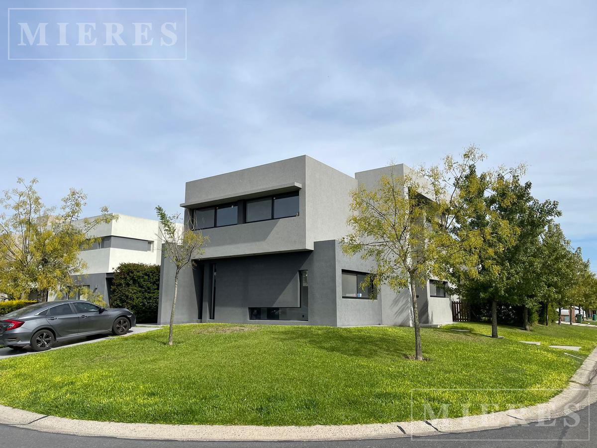 #5096116 | Sale | House | Las Tipas (Mieres Propiedades)