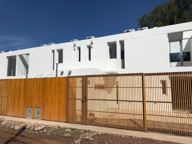 #1679090 | Venta | Casa | City Bell (Alberto Dacal)