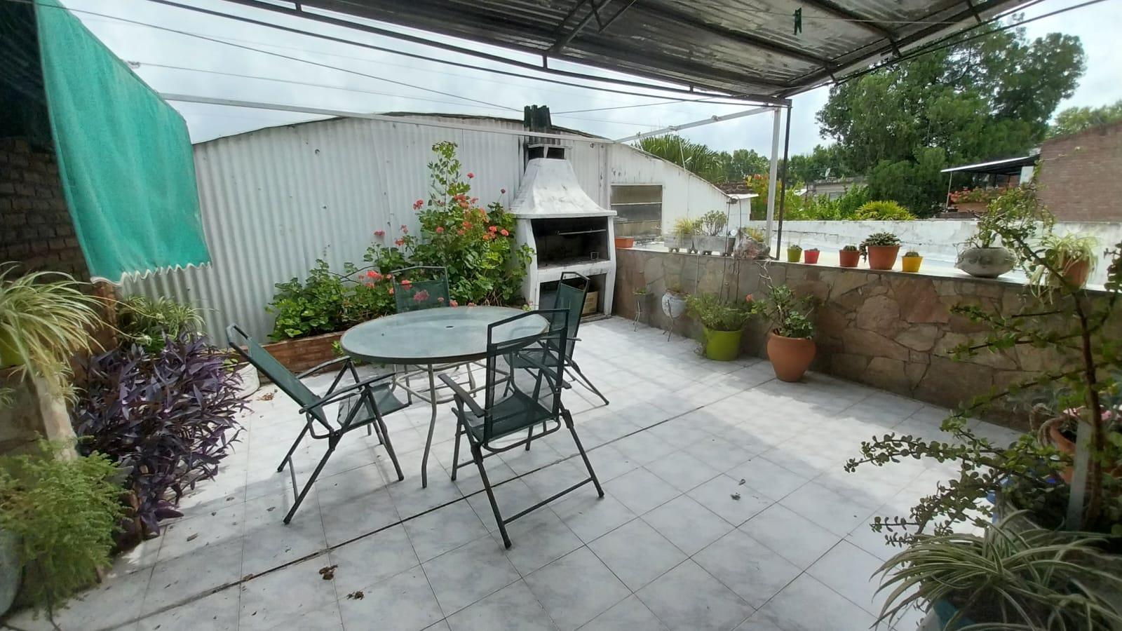 #4879469 | Venta | Casa | Azcuenaga (Squadra Propiedades)