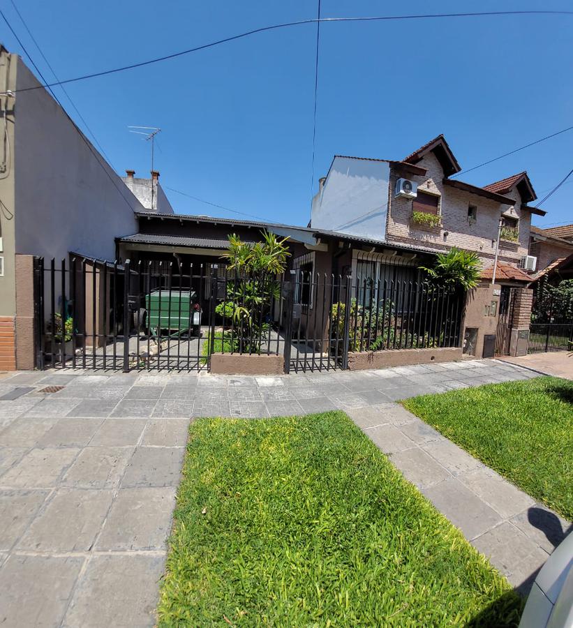 #2425980 | Venta | Casa | Martinez (En RED Servicios Inmobiliarios)