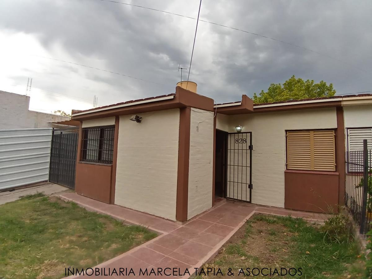 #937405 | Alquiler | Casa | Las Heras (Marcela Tapia )