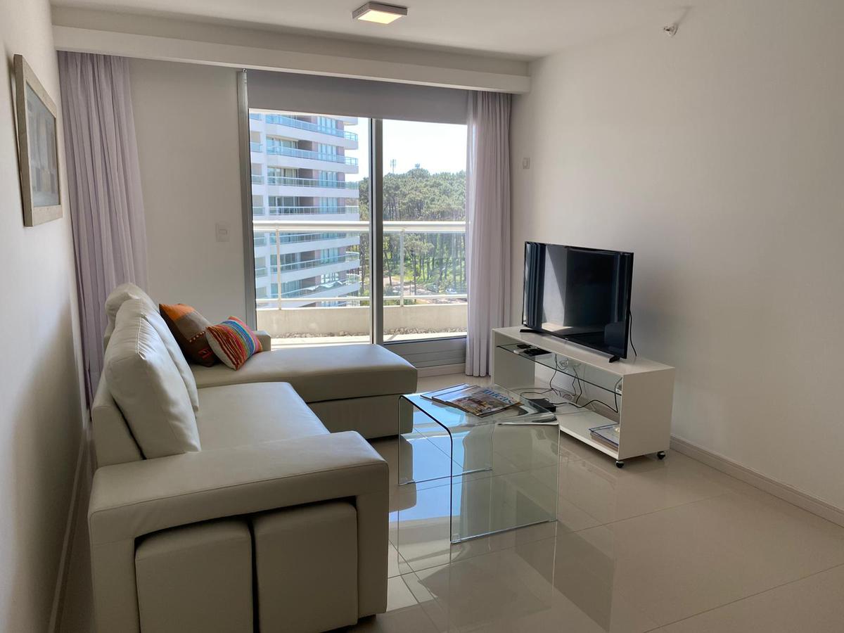 #4830769 | Temporary Rental | Apartment | Playa Brava (Punto inmobiliario)