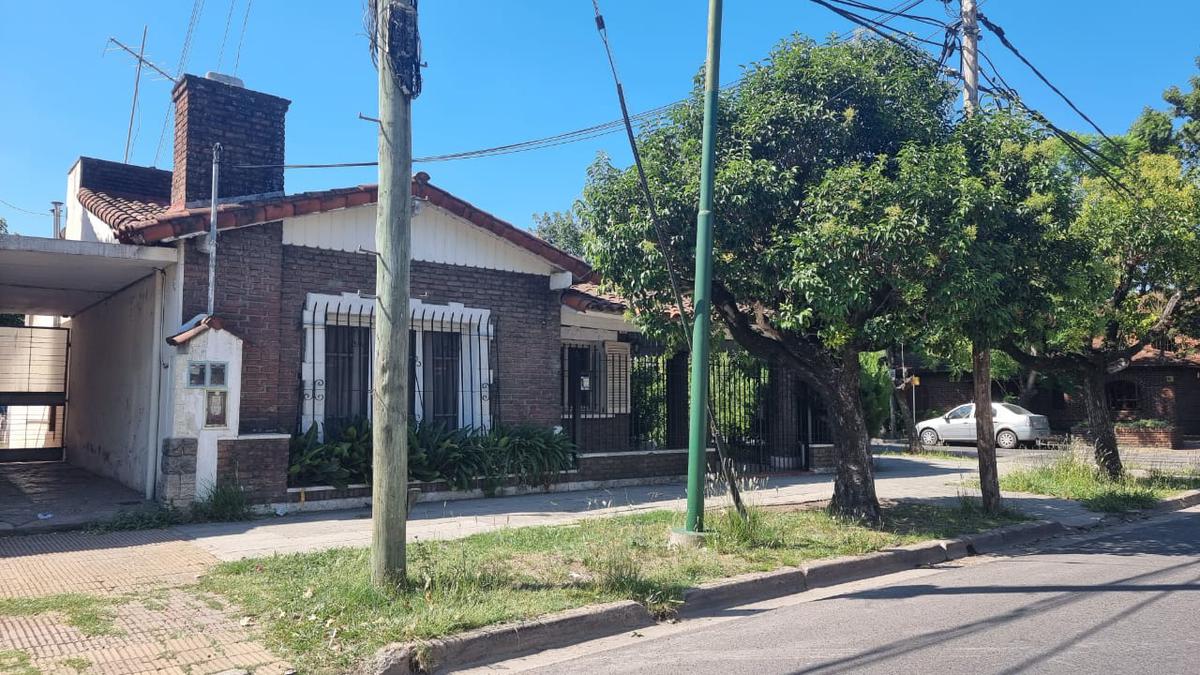 #5464076 | Venta | Casa | Ituzaingó (EDUARDO J. CARFI Propiedades)