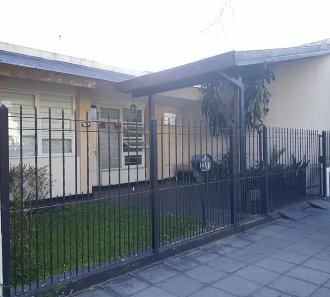 #3588218 | Venta | Casa | Moron (Marcelo Milano Propiedades)