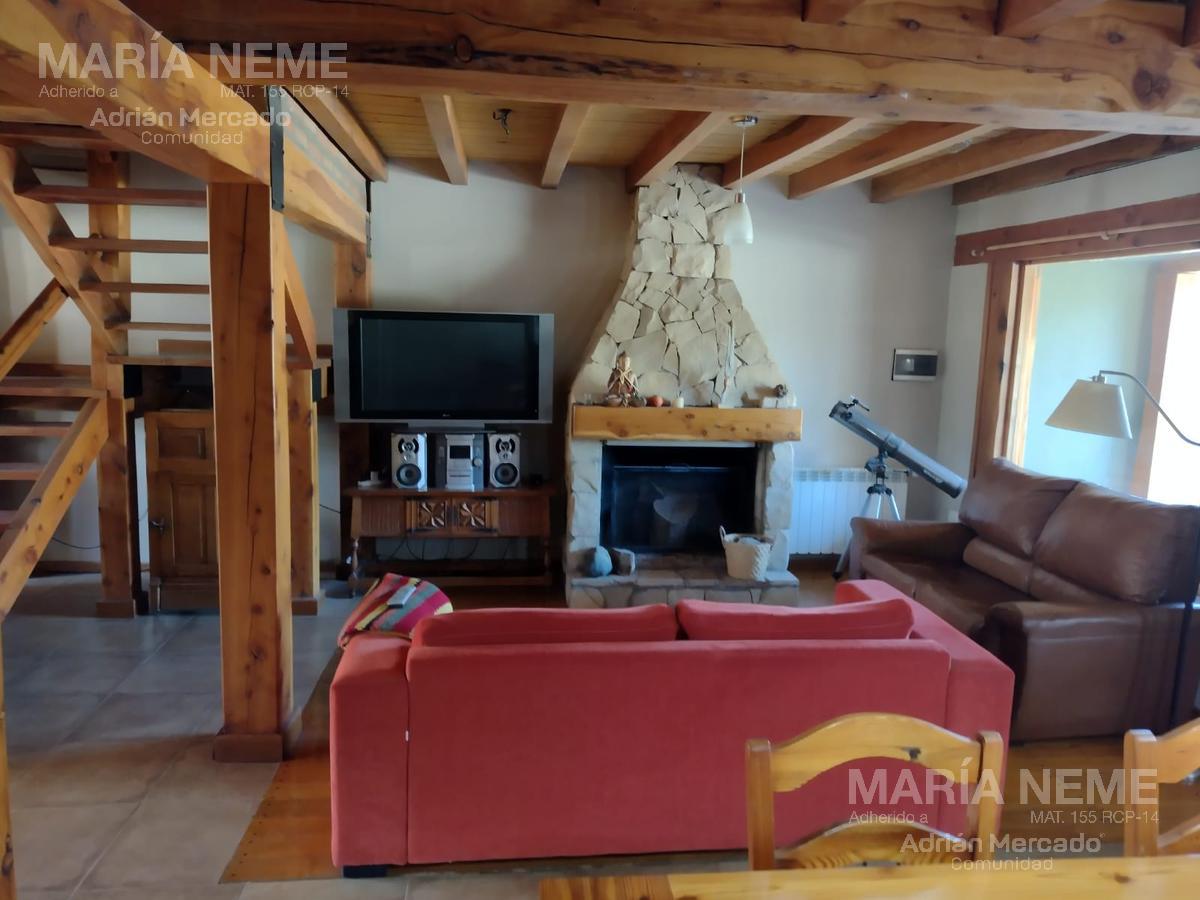 #3692972 | Venta | Casa | Esquel (María Neme - CAM Bariloche)