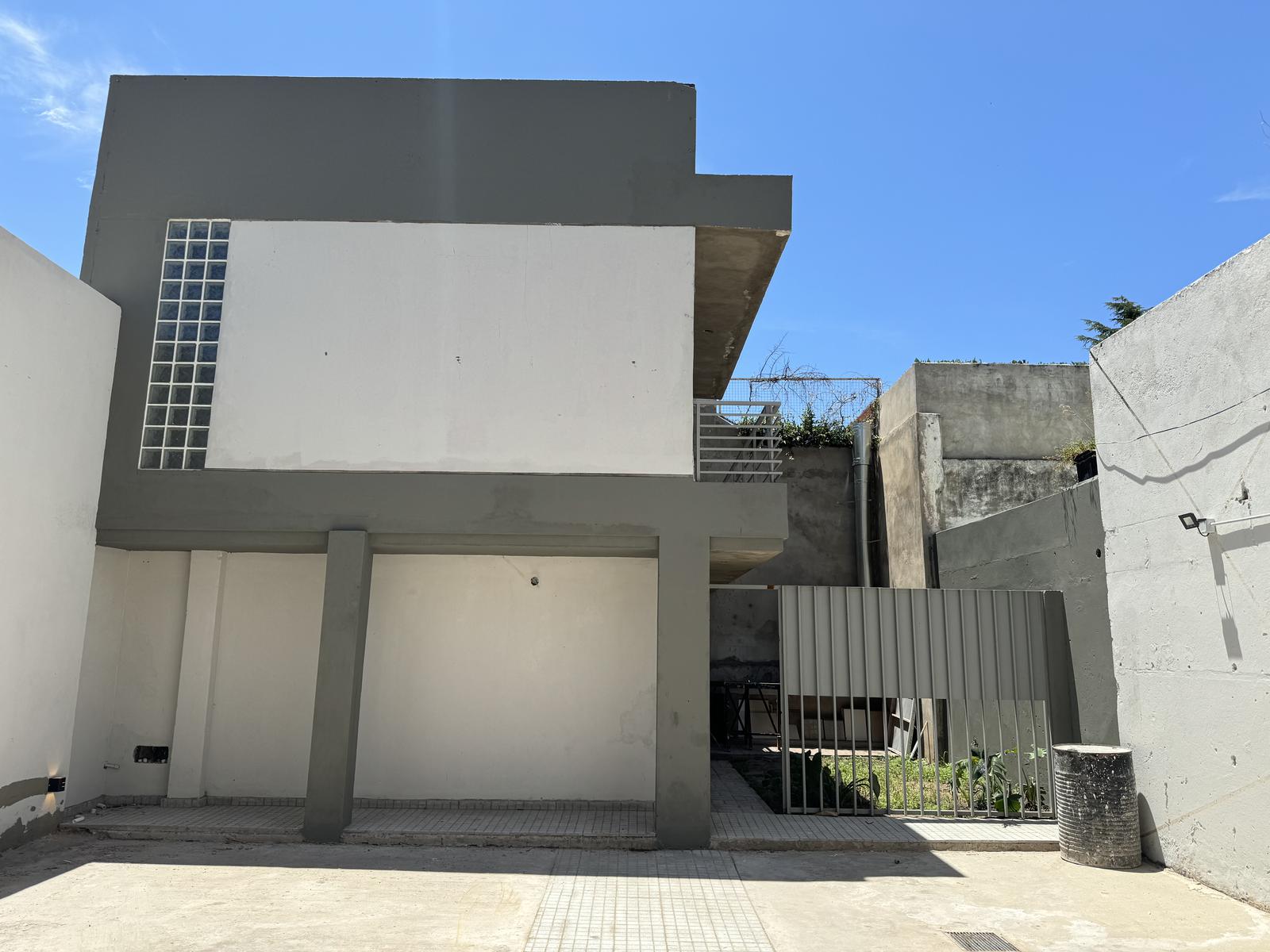 #4839998 | Venta | Casa | Republica De La Sexta (iMOvA)