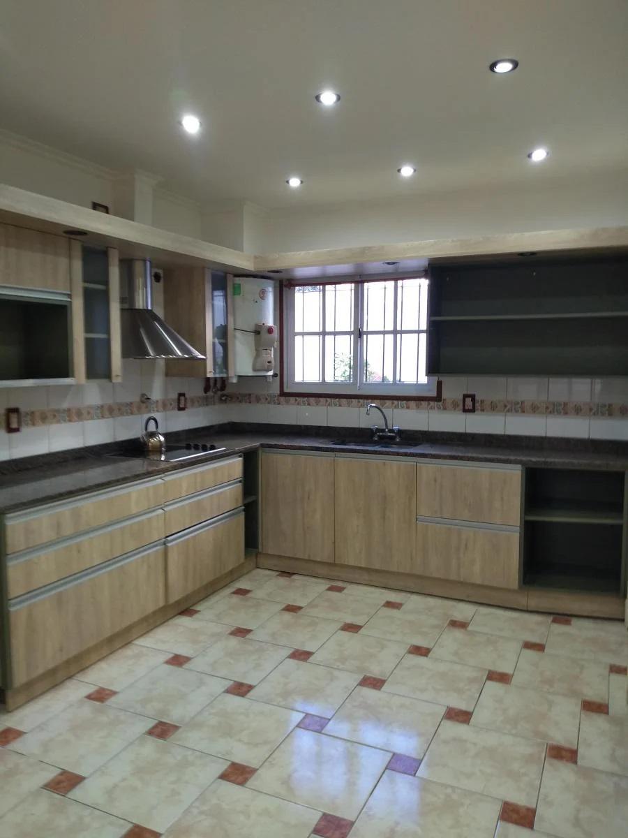 #4696380 | Venta | Departamento | Guemes (Posternak Propiedades)