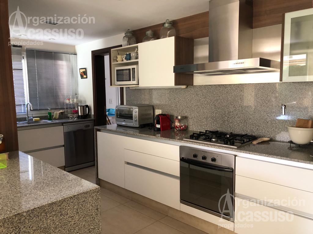 #5400992 | Venta | Casa | Barrancas De San Jose (Organización Acassuso - Casa Central)