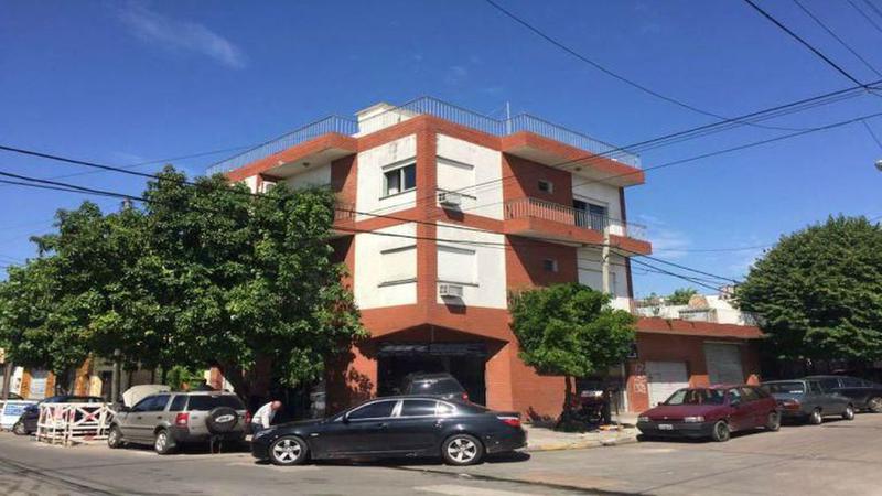 #1921098 | Venta | PH | Villa Ballester (Alejandro Ale)