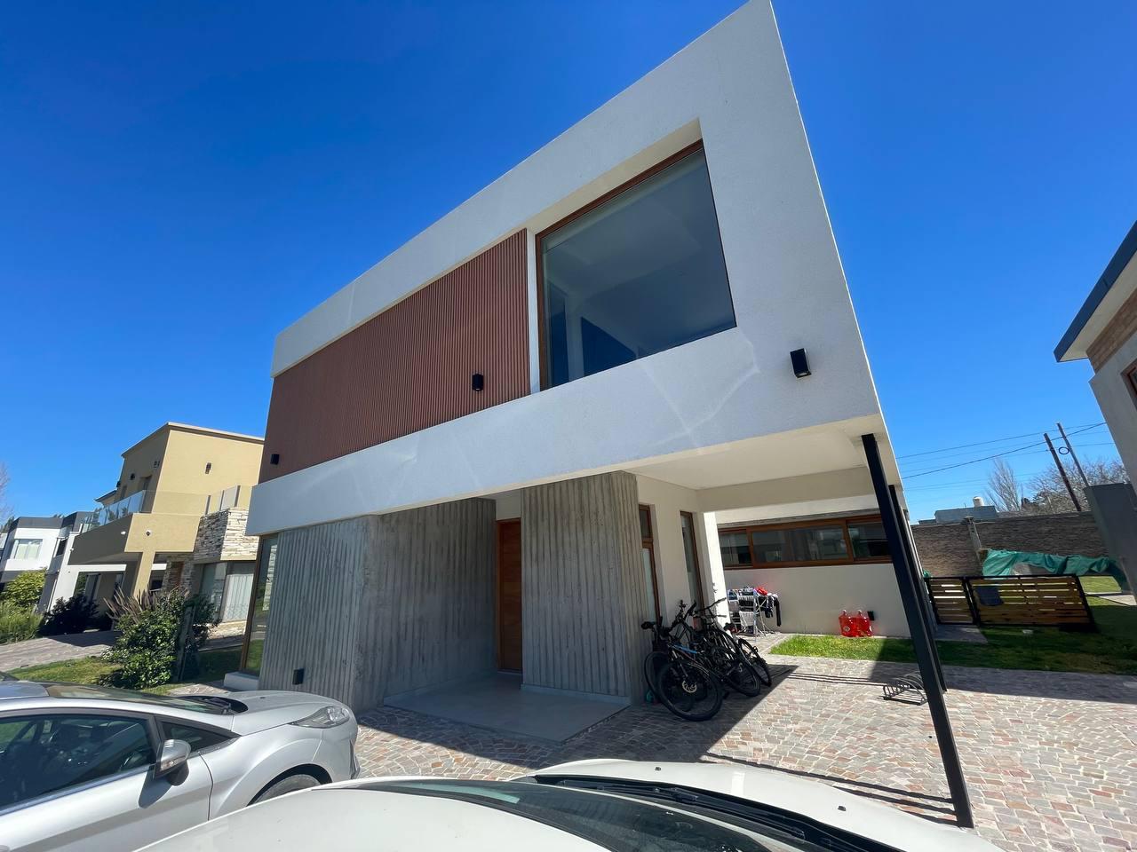 #5106039 | Venta | Casa | Los Troncos (Leandro Muñiz Servicios Inmobiliarios)