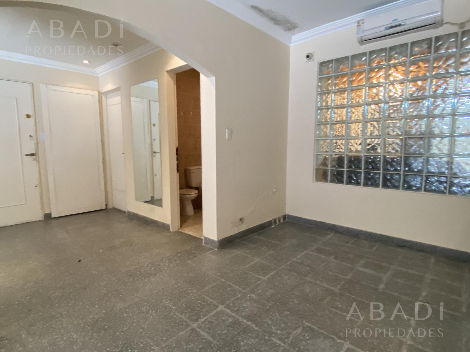 #4987514 | Venta | Local | Recoleta (Abadi)