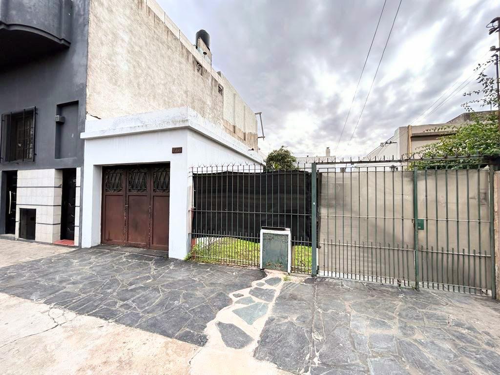 #5395397 | Venta | Casa | Lanus Este (Gianni Propiedades)