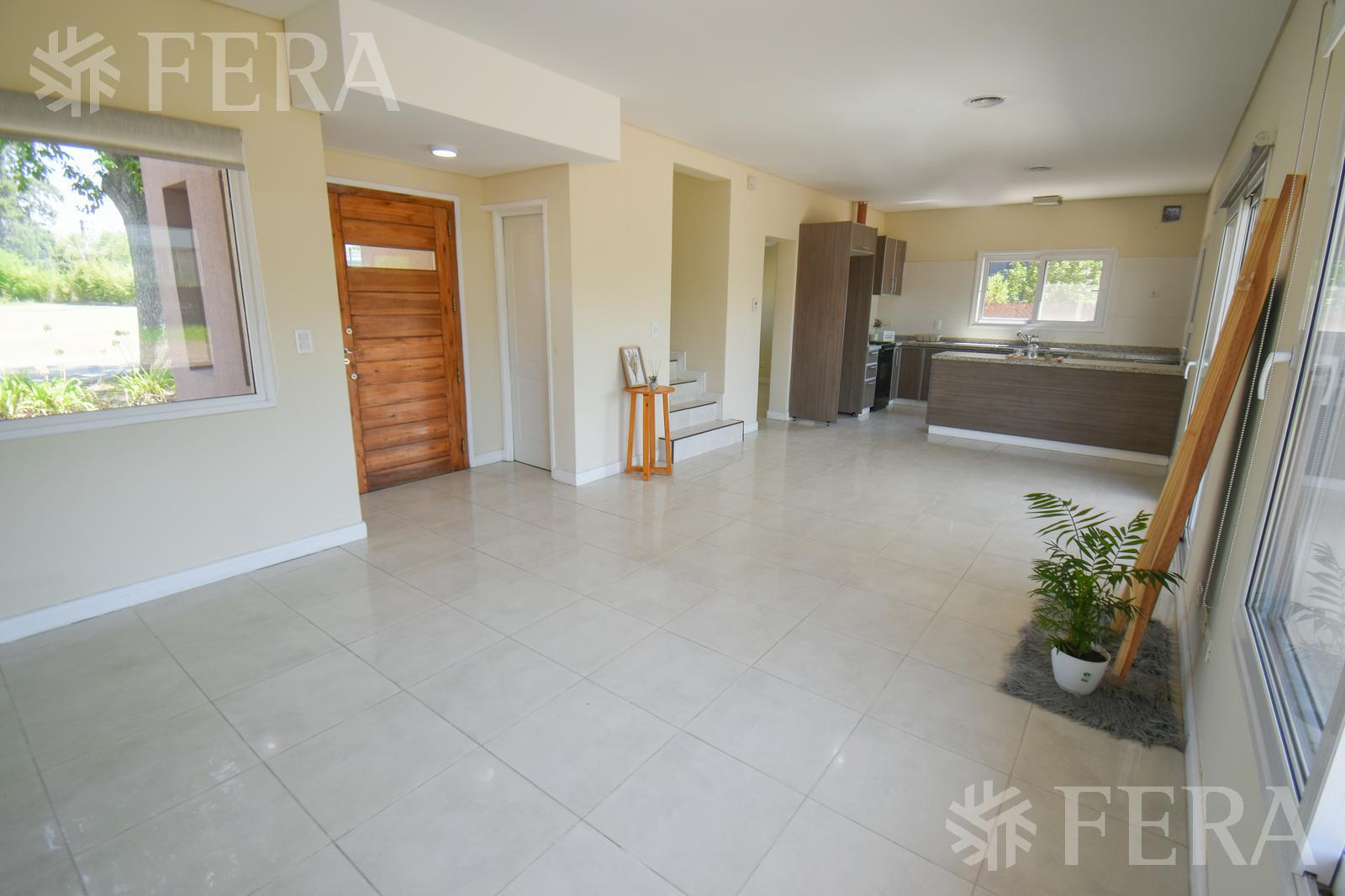 #5393715 | Venta | Casa | Fincas de Hudson (Fera y Asociados)