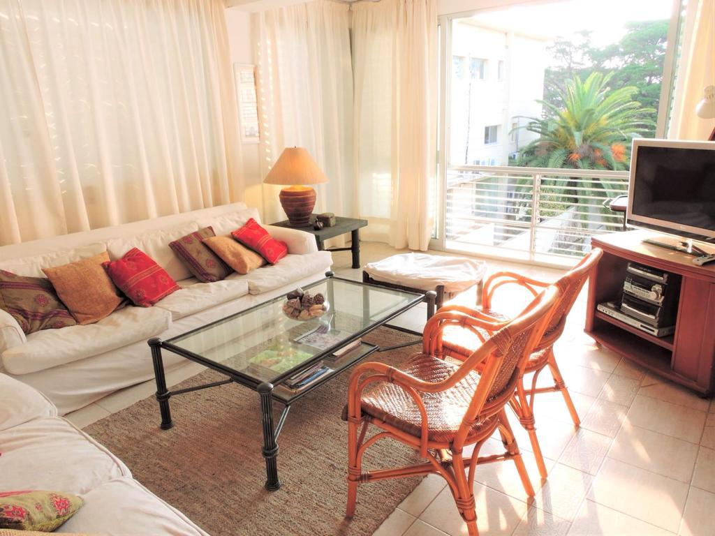 #1598035 | Temporary Rental | Apartment | Playa Mansa (Punto inmobiliario)