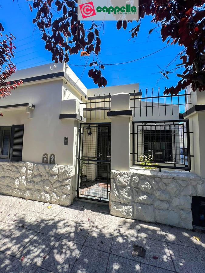 #3671756 | Venta | Casa | Pompeya (Cappella Propiedades)