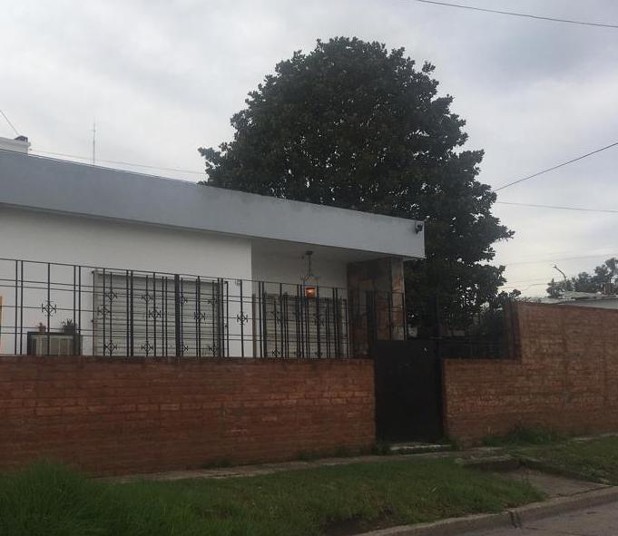 #4178187 | Venta | Casa | General Rodriguez (Estudio Yacoub)