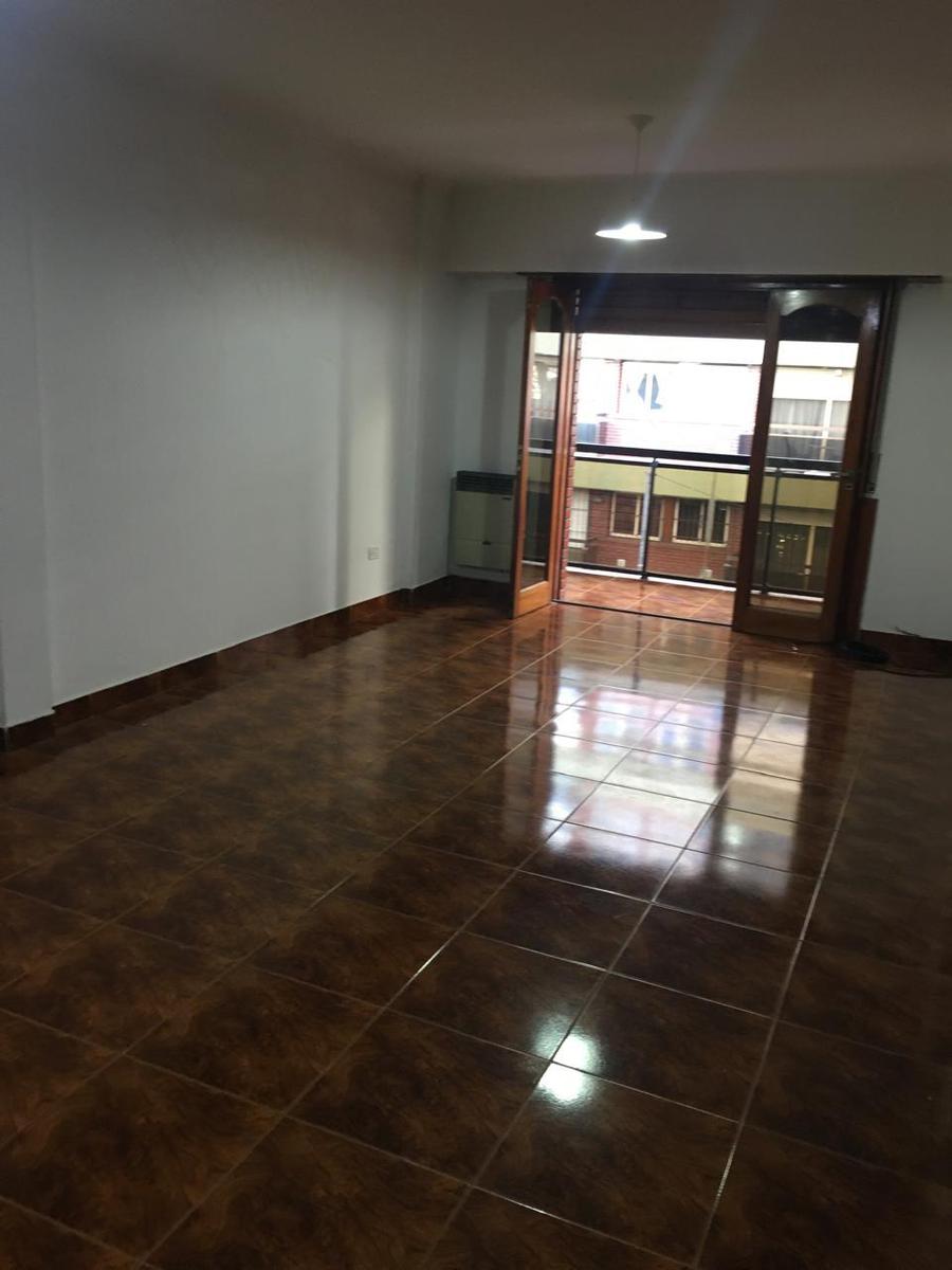 #5125260 | Rental | Apartment | Mar Del Plata (Introcaso Propiedades)