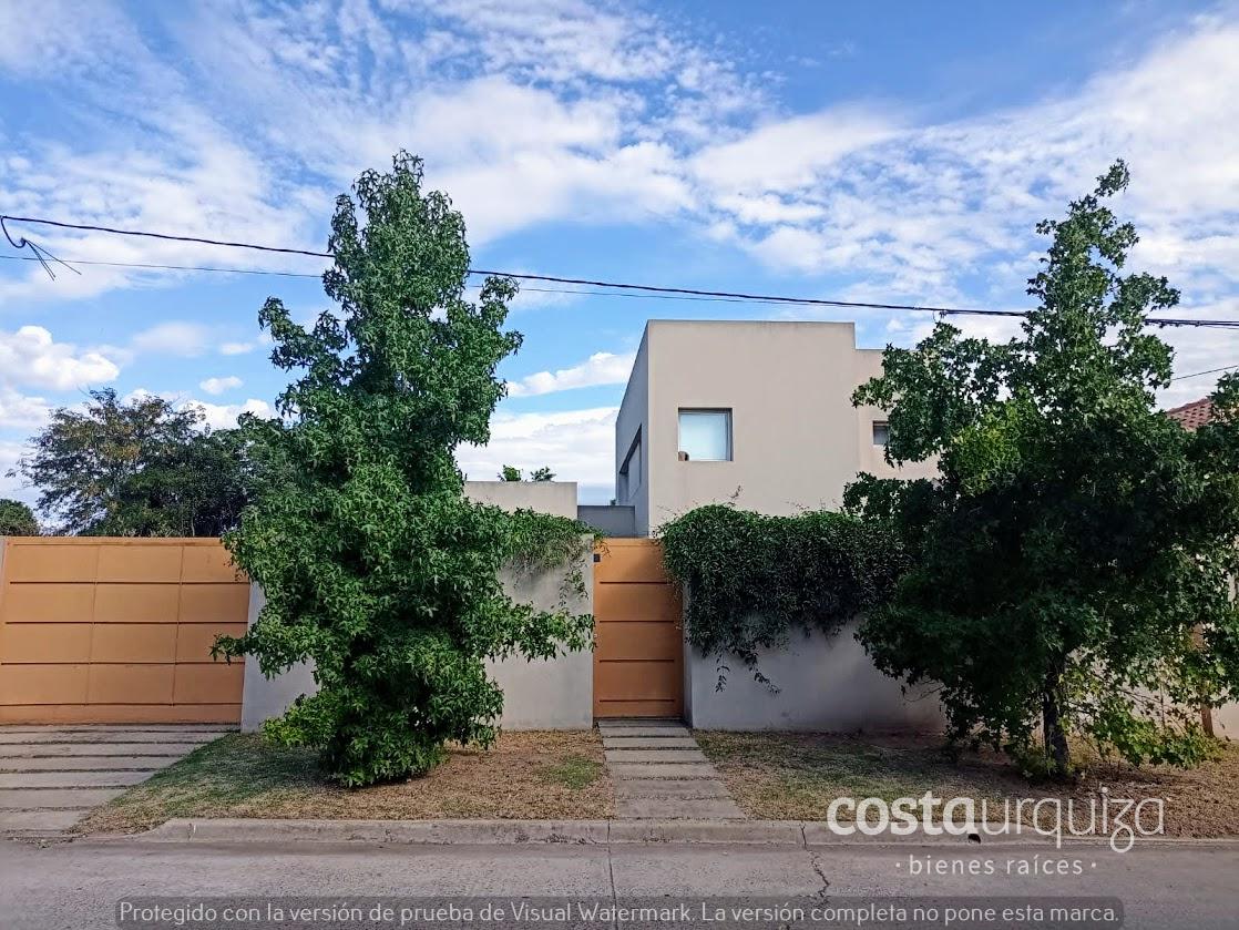 #4971104 | Venta | Casa | Lujan (Costa Urquiza)