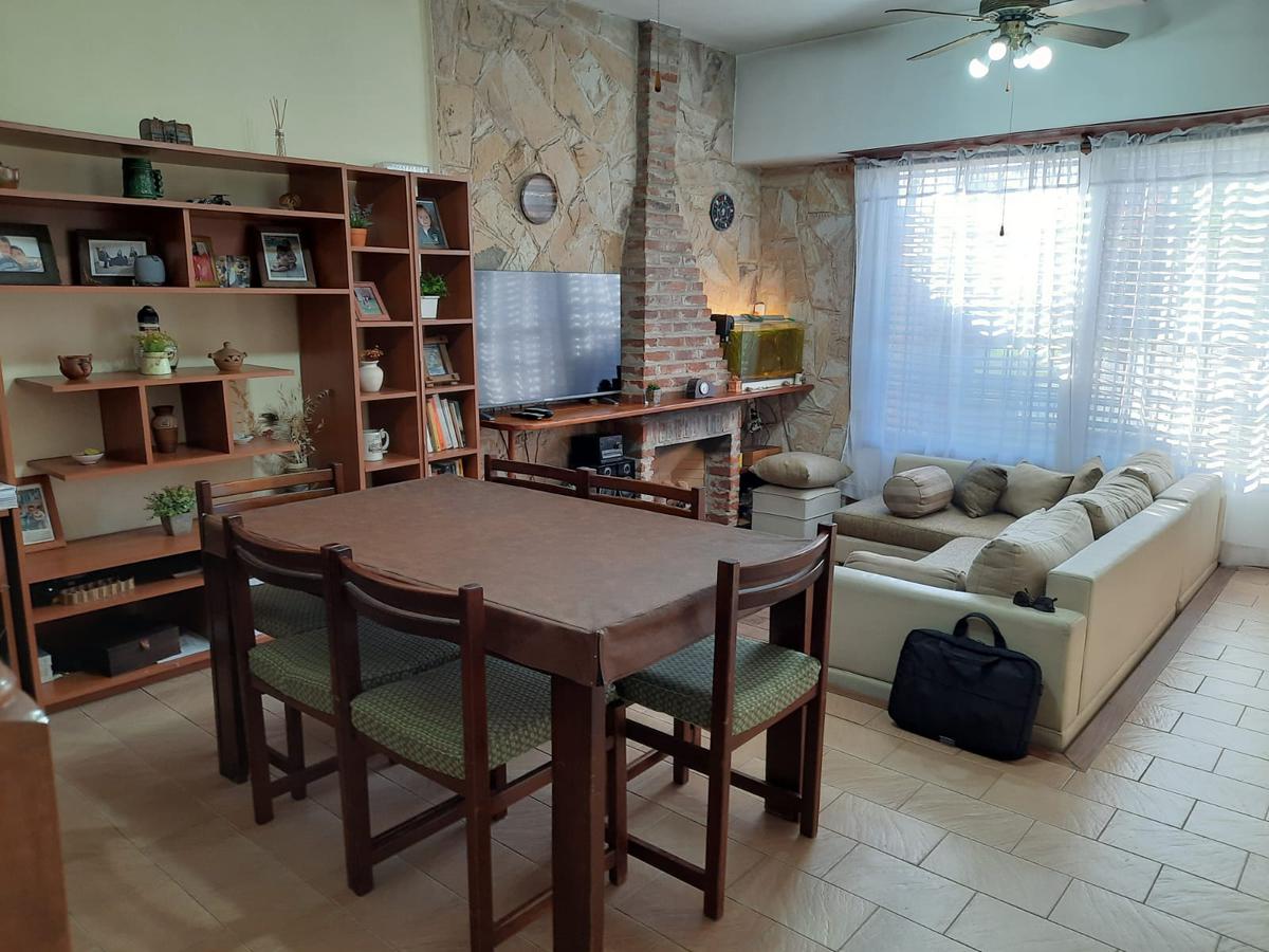 #5106236 | Sale | House | Villa Dominico (Leandro Muñiz Servicios Inmobiliarios)