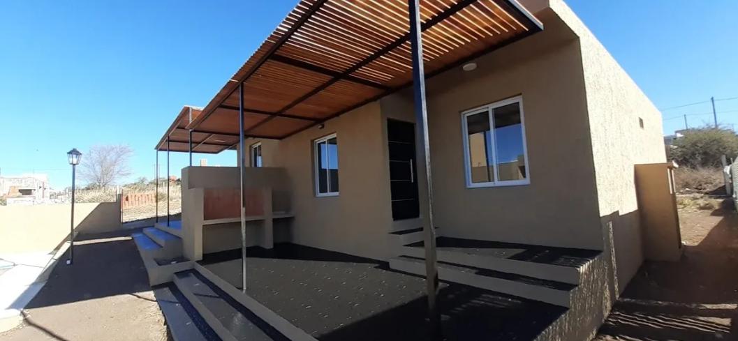 #3211975 | Venta | Casa | Villa Gesell (Estudio Yacoub)