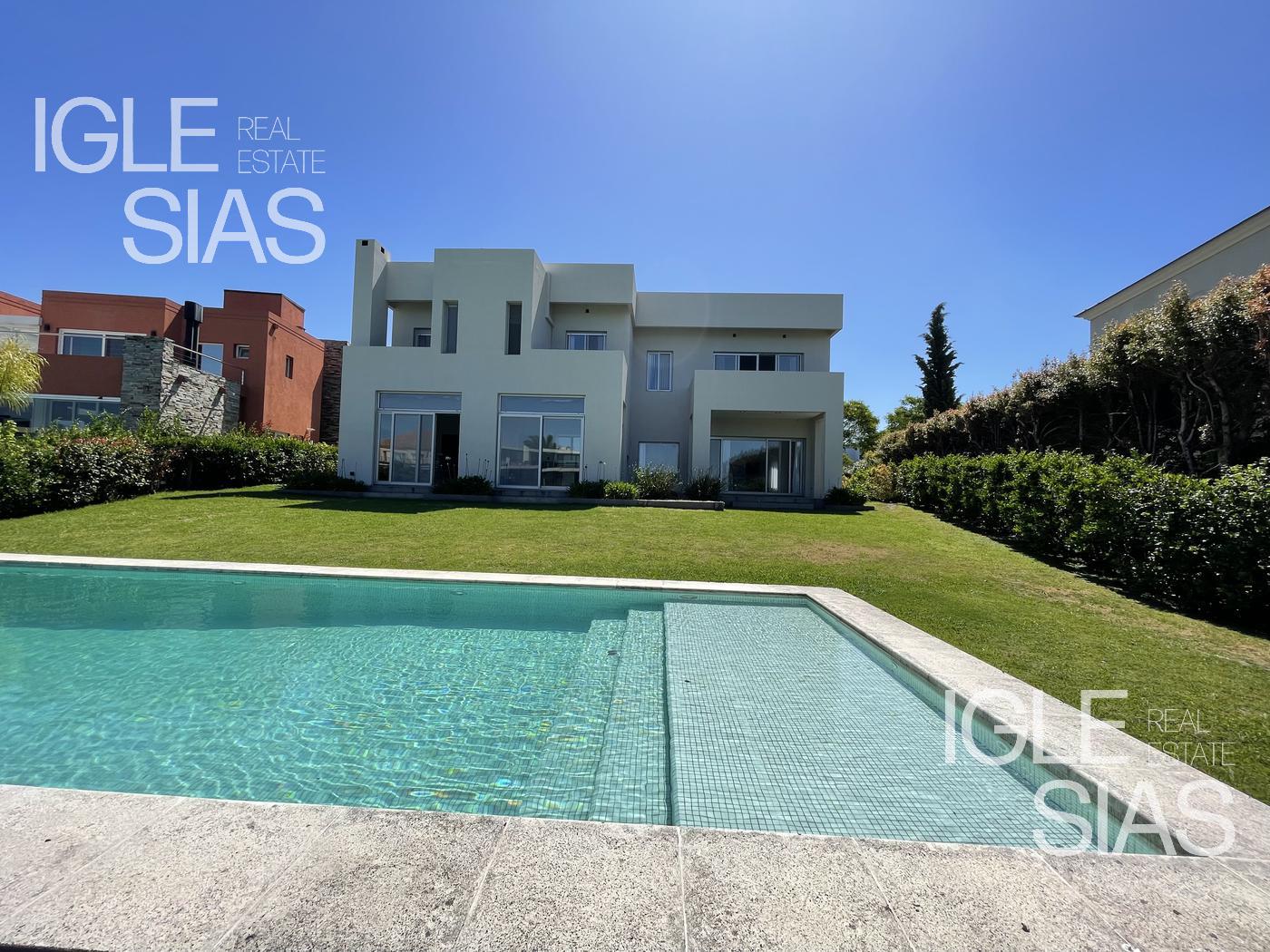 #5436303 | Venta | Casa | Islas del Golf  (Gabriela Iglesias Negocios Inmobiliarias)