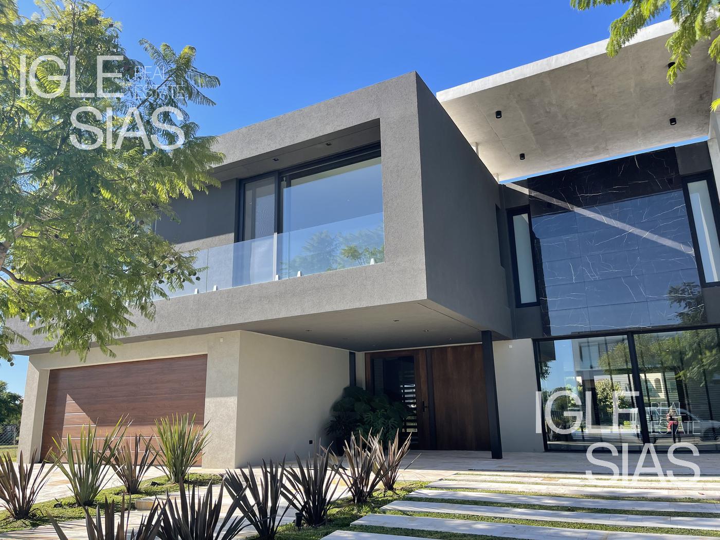 #5436248 | Venta | Casa | El Yacht (Gabriela Iglesias Negocios Inmobiliarias)