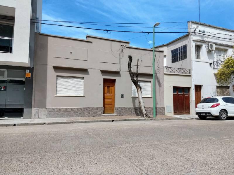 #3571265 | Venta | Casa | Gualeguaychu (Alexis Neuwirt Inmuebles-Remates)