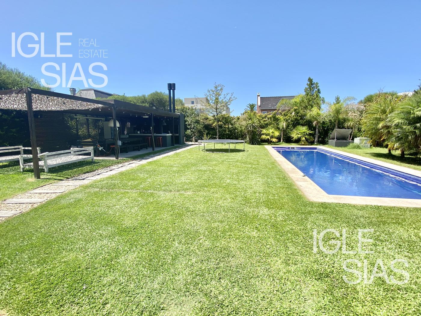 #3684094 | Venta | Casa | Los Castores (Gabriela Iglesias Negocios Inmobiliarias)