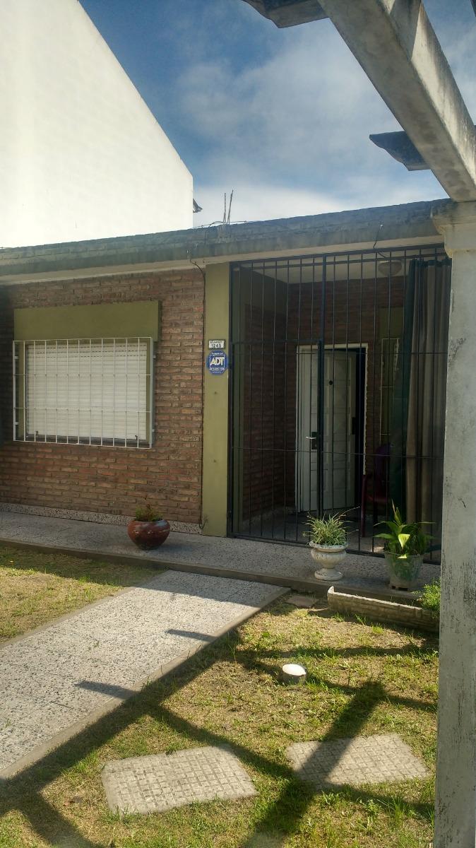 #4900271 | Venta | Casa | Ituzaingó (Estudio Yacoub)