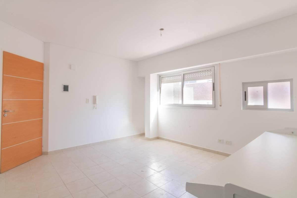 #4913513 | Venta | Departamento | Martin (Squadra Propiedades)