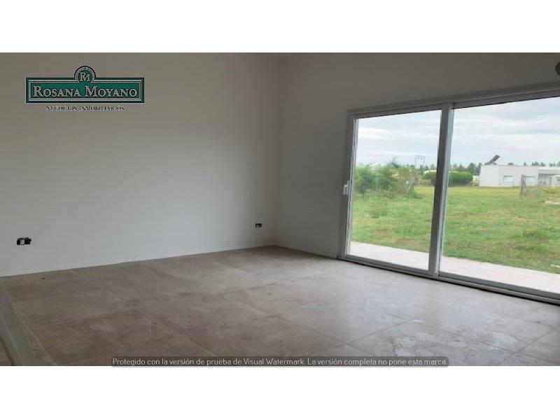 #2643078 | Venta | Casa | San Miguel (diego swirido negocios inmobiliarios)