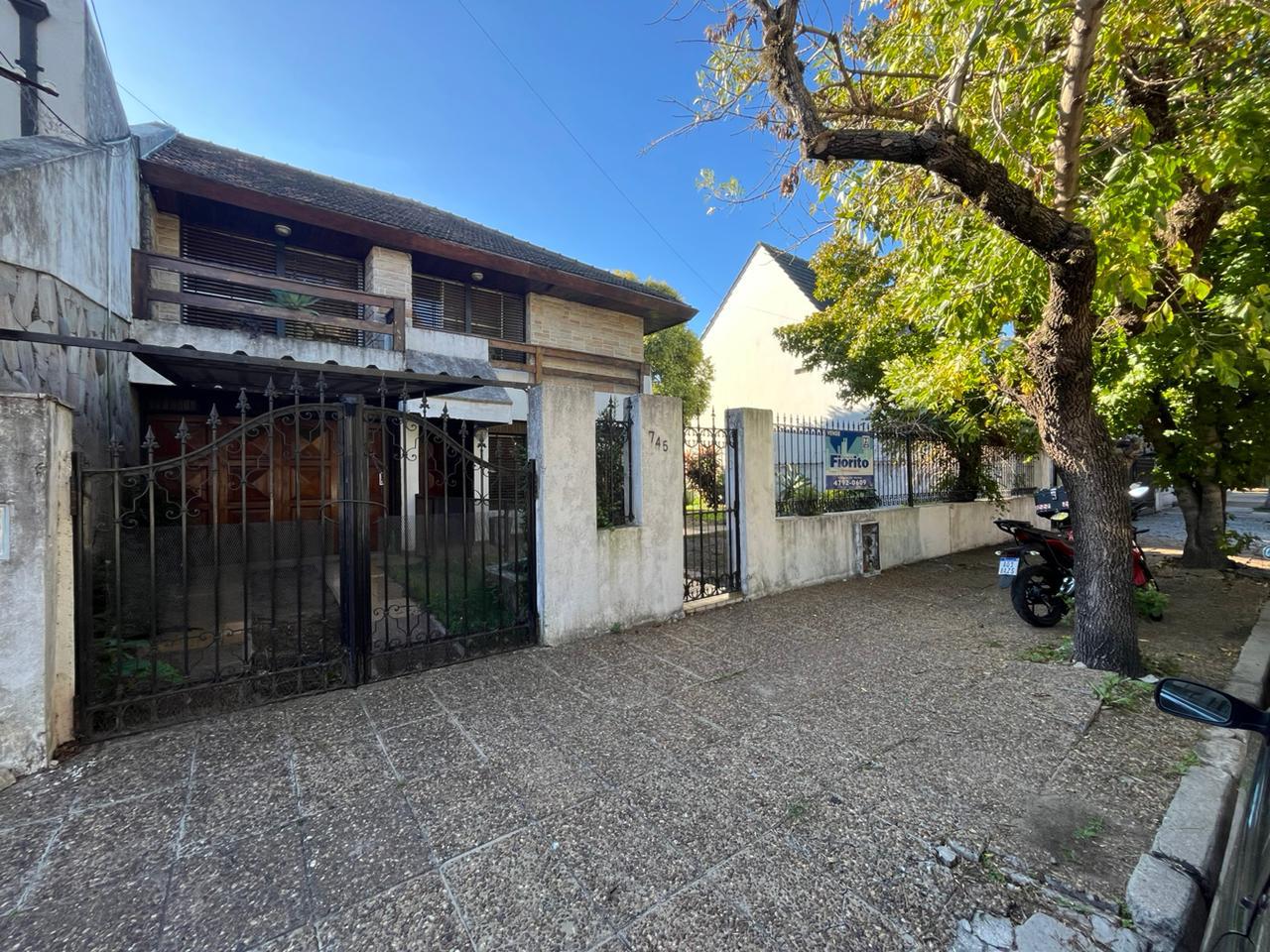 #5064359 | Sale | House | Martinez Santa Fe / Fleming (DANIEL A FIORITO PROPIEDADES)