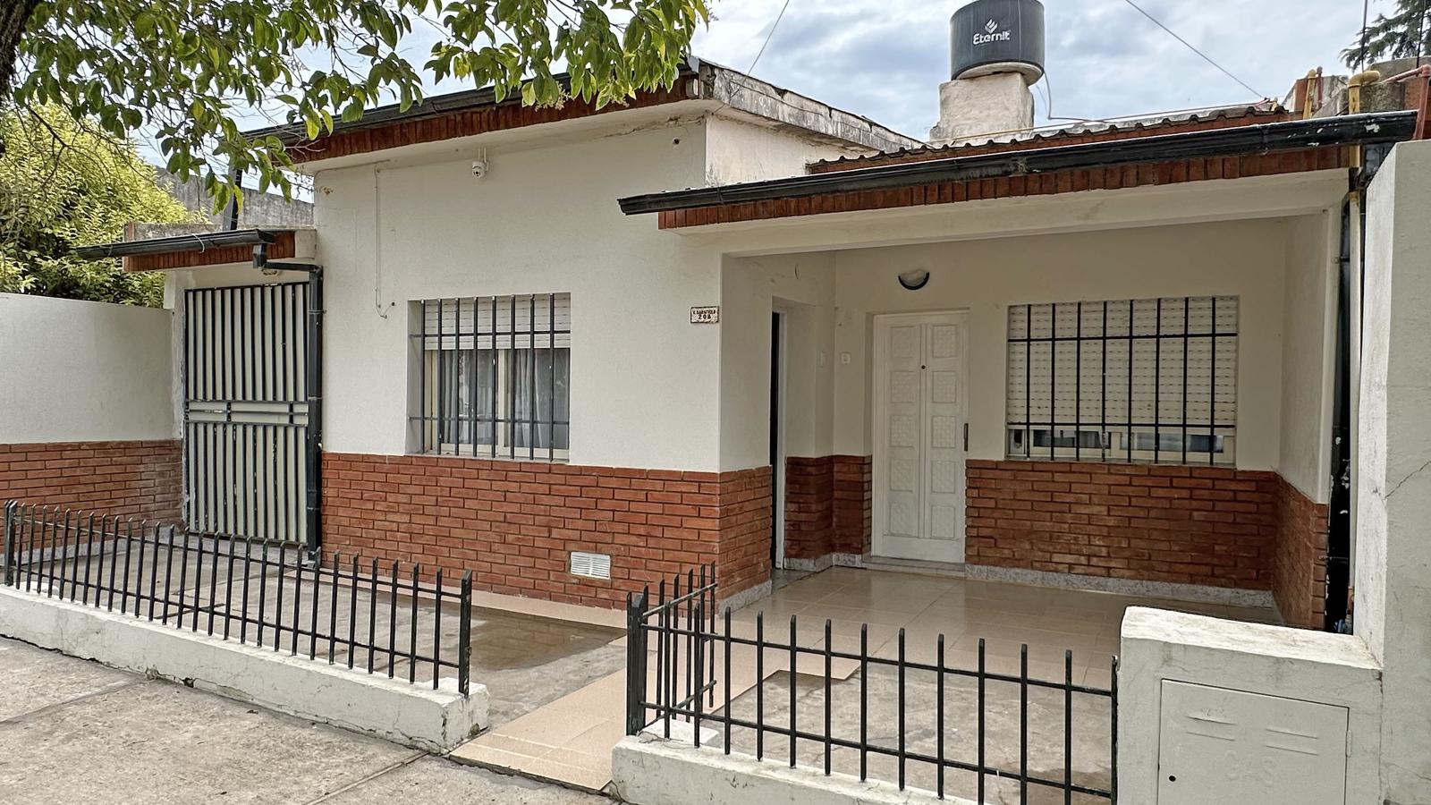 #5077599 | Venta | Casa | Gualeguaychu (INMOBILIARIA RAMIREZ PEDRO)
