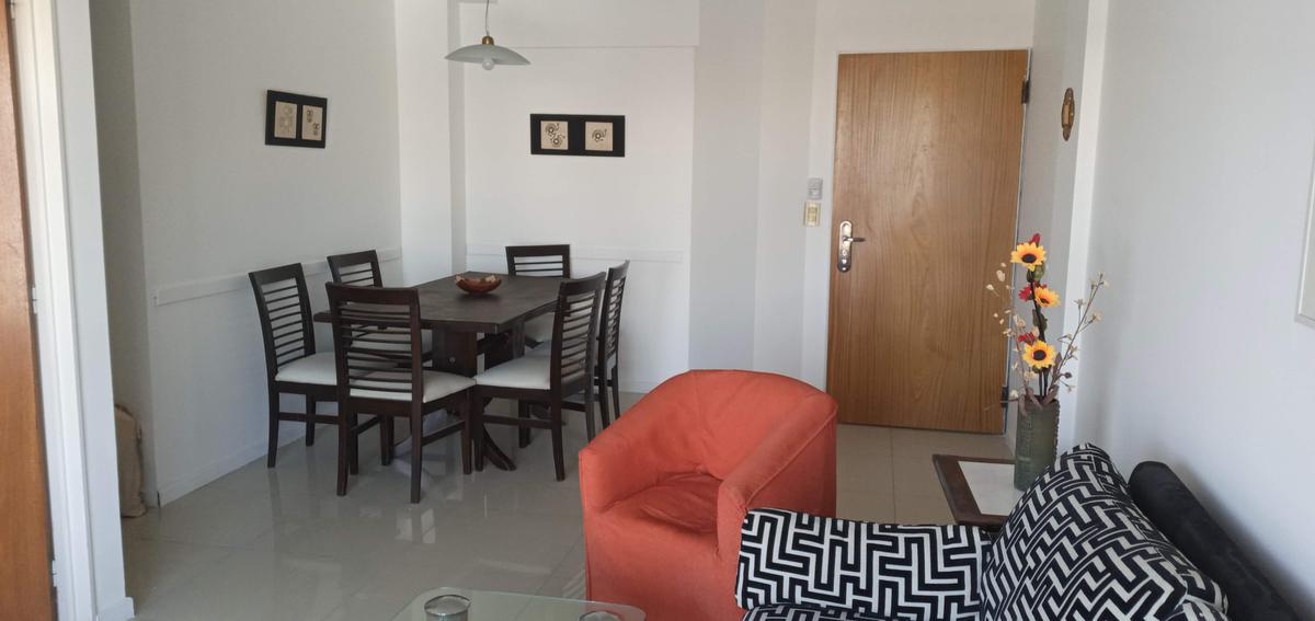 #3618859 | Alquiler Temporal | Departamento | Flores (Cer Group)