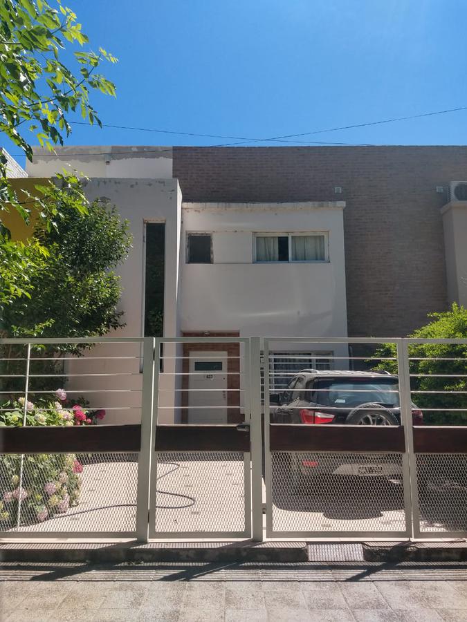 #4227944 | Venta | Casa | Confluencia Del Aguijon (FALLETI & ROTTER INMOBILIARIA)