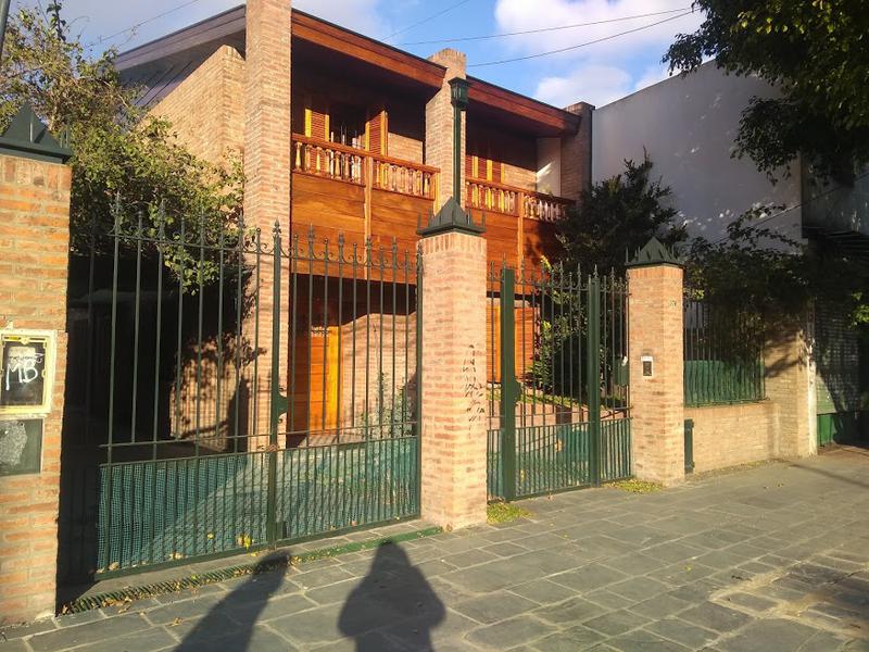 #5454016 | Venta | Casa | Lomas De Zamora (Lo Re Propiedades)