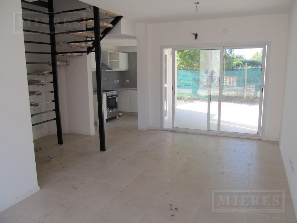 #5457626 | Alquiler | Casa | Milberg Town (Mieres Propiedades)