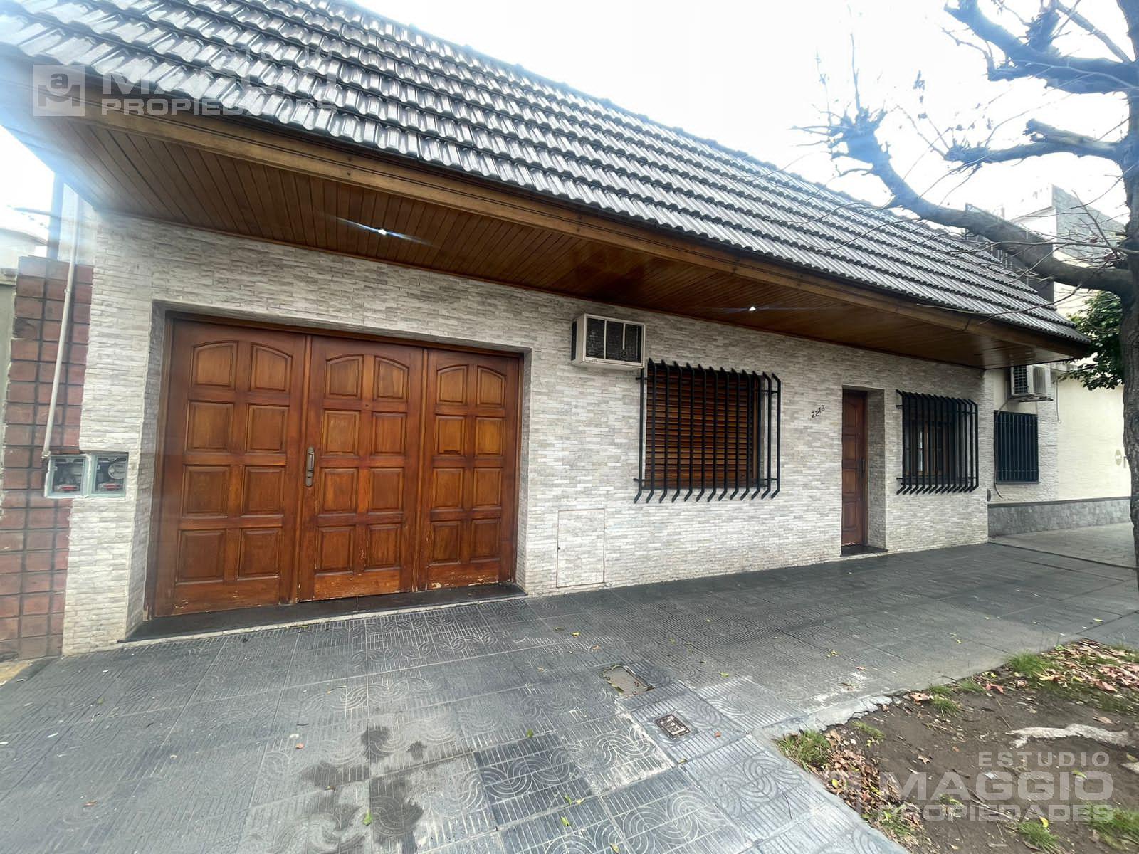 #4683624 | Venta | Casa | Ramos Mejia Sur (Estudio A. Maggio Propiedades)