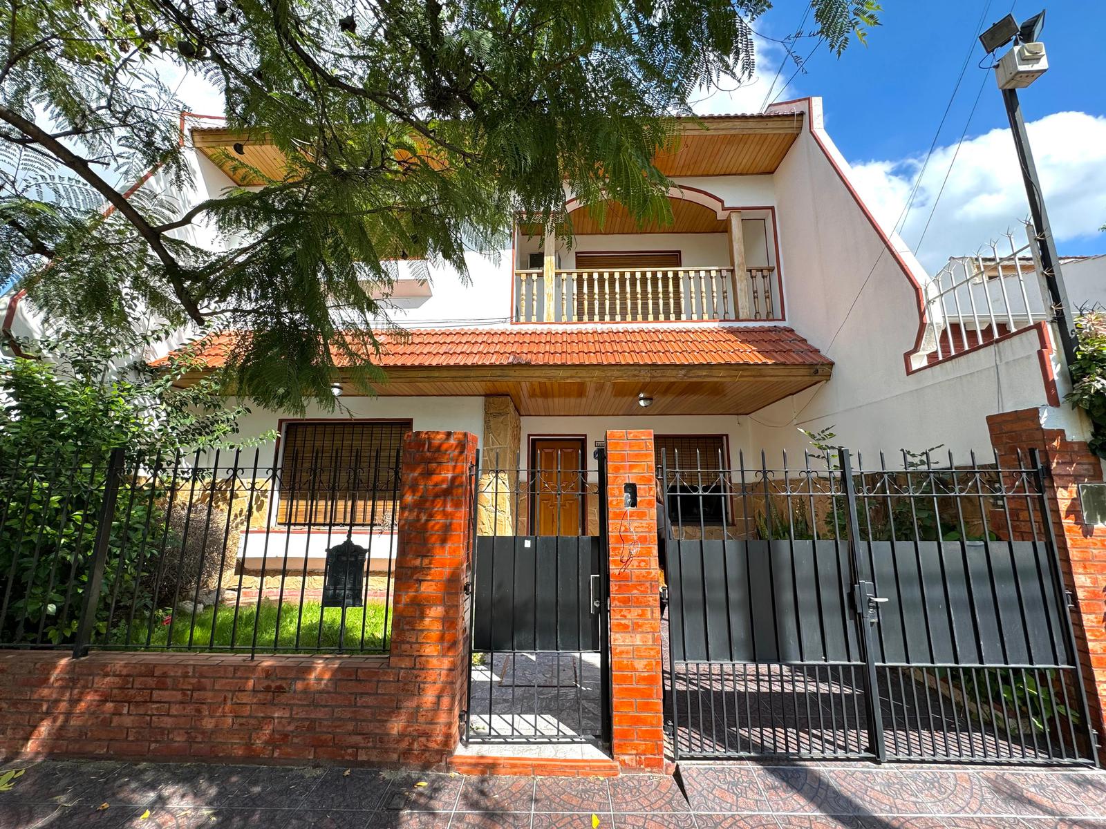 #5017742 | Sale | House | Villa Riachuelo (NICO PROPIEDADES)