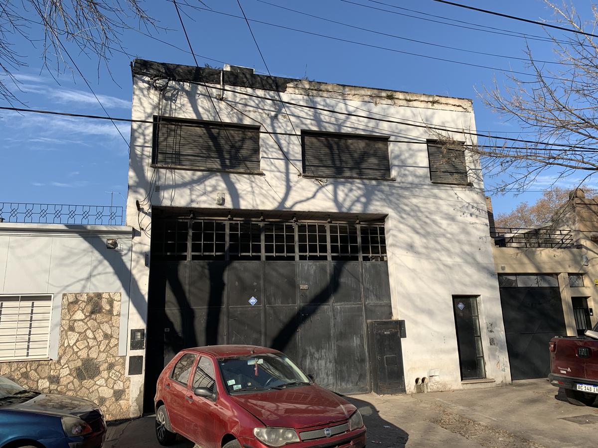 #2292601 | Venta | Galpón / Depósito / Bodega | Azcuenaga (Lopez Maraver Inmobiliaria)